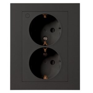 Futurehome smarthus stikk lavtbyggende 2x16A sort