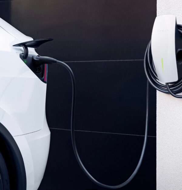 Tesla Gen 3 Wall Connector 22 KW hvit - Bilde 3